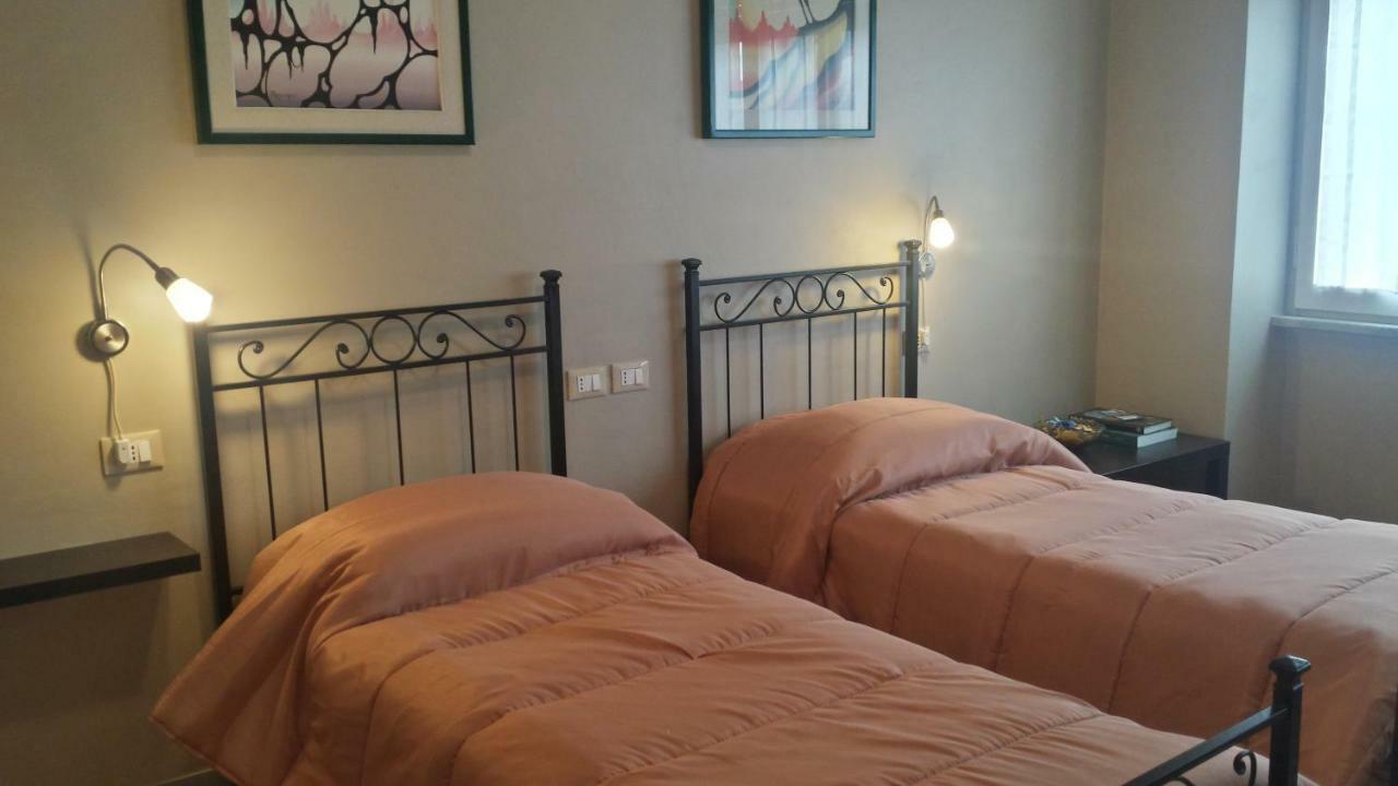 B&B Scalinata Leopardi Ascoli Piceno Exterior photo